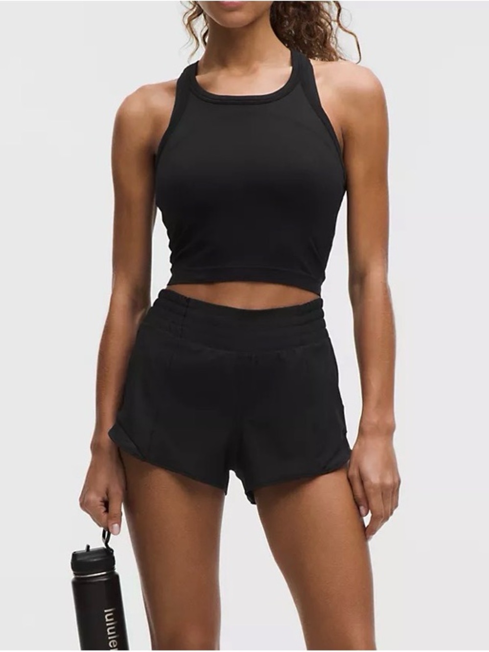 Hotty Hot High-Rise Lined Short 2.5" Size 4 Like New